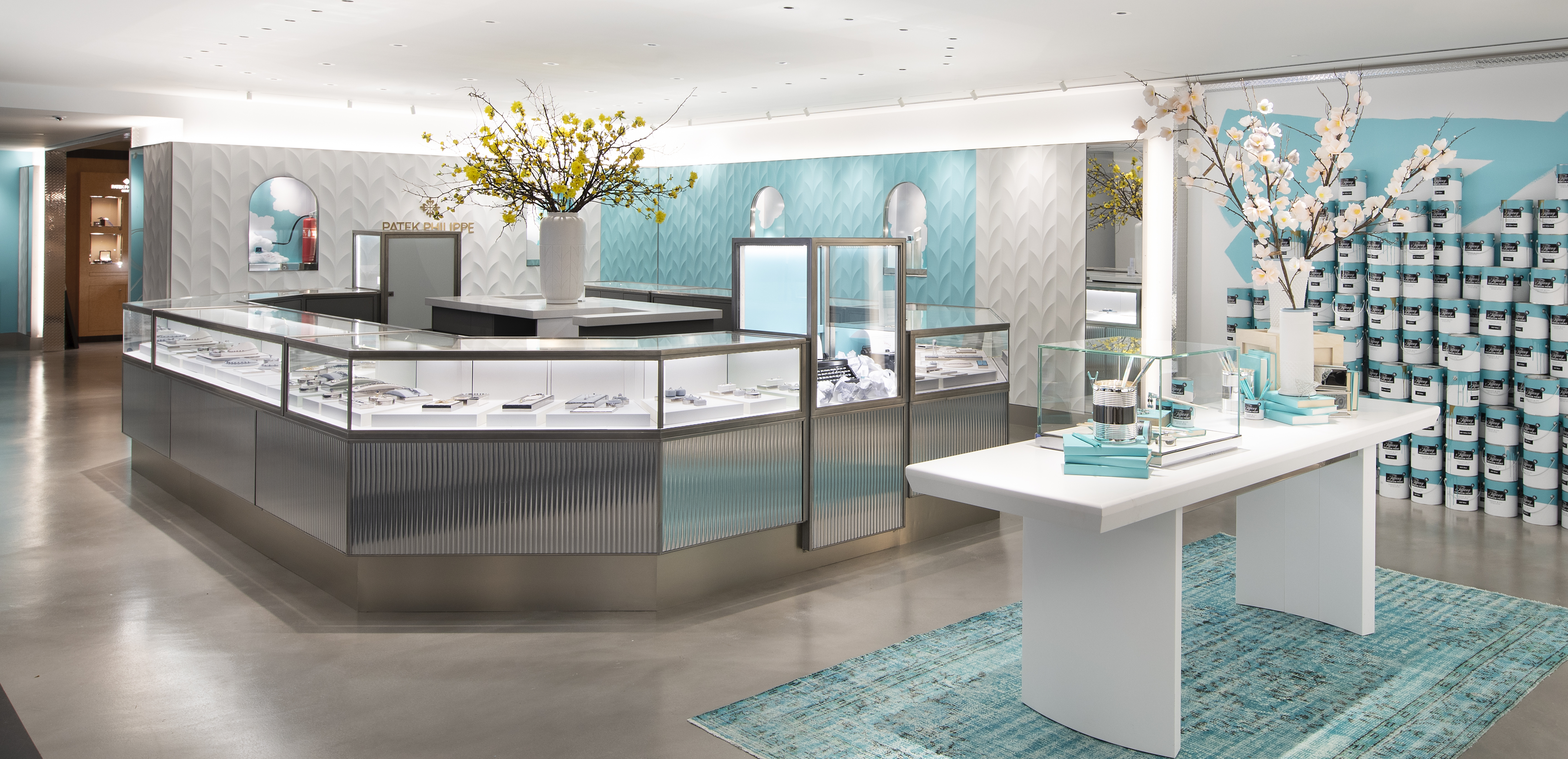 Tiffany&Co. abre oficialmente a flagship "Tiffany Next Door" em NY